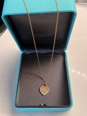 Tiffany & Co 18K Gold Return to Tiffany Heart Tag Necklace Au750 Full Set